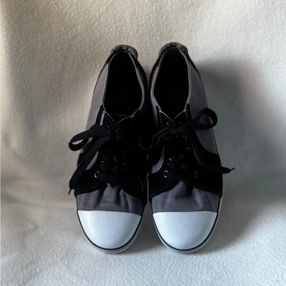 Dickies Size 8 Men’s Gray/Black/White Lace Up Sneakers